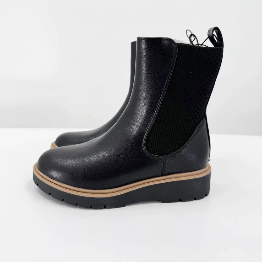 NEW Art Class Kids' Laurel Chelsea Boots - Black